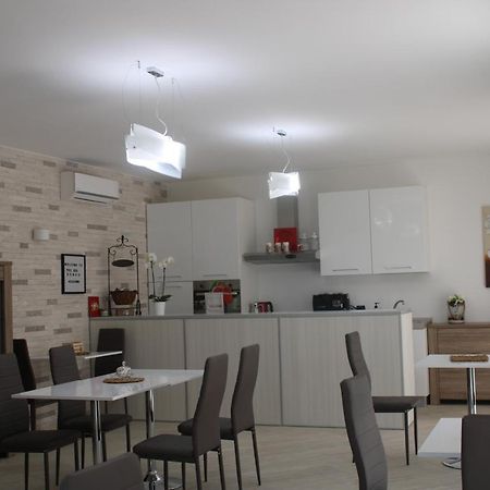 Borgo Sole Luna Bed & Breakfast Fornelli Dış mekan fotoğraf